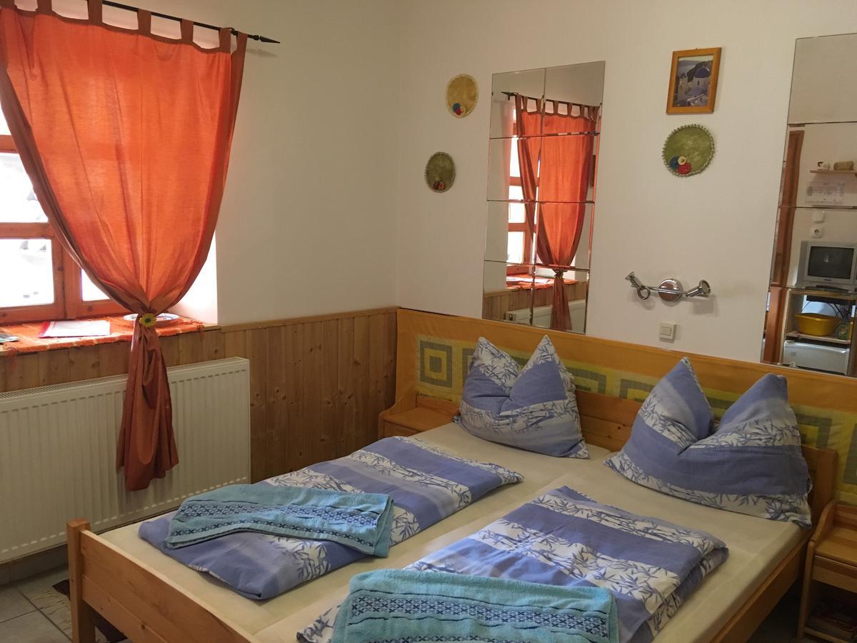 Bakonyi Apartmanház Eplény Extérieur photo