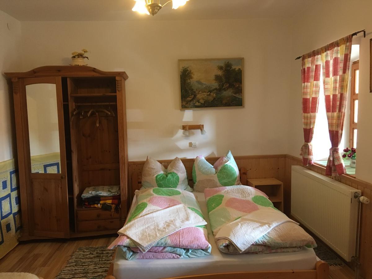 Bakonyi Apartmanház Eplény Extérieur photo